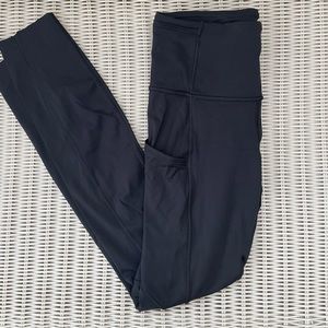 Lululemon BLACK fast and free tights 7/8 length leggings